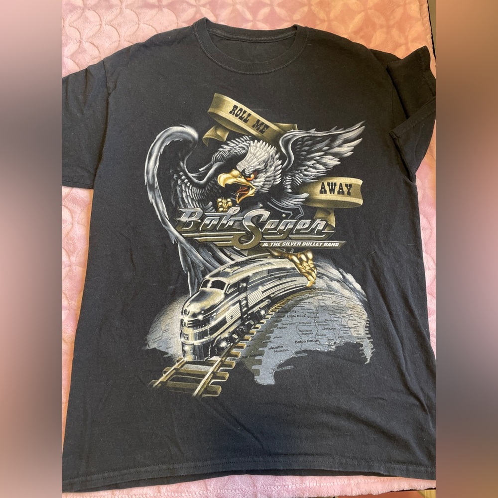 MEN T SHIRT
